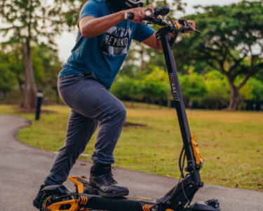 v10 lifting off v10 lifting off